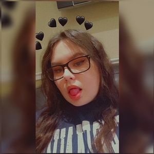 Meet your Posher, Chanelle